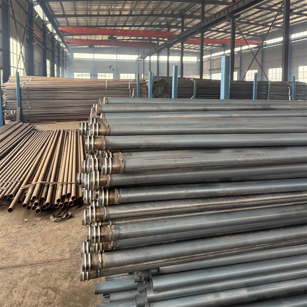 宝益德钢管盐城市销售处 厂区及加工车间